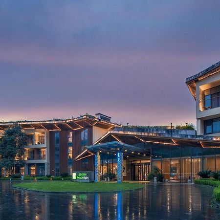 Holiday Inn Express Emei Mountain By Ihg Emeishan Exteriör bild