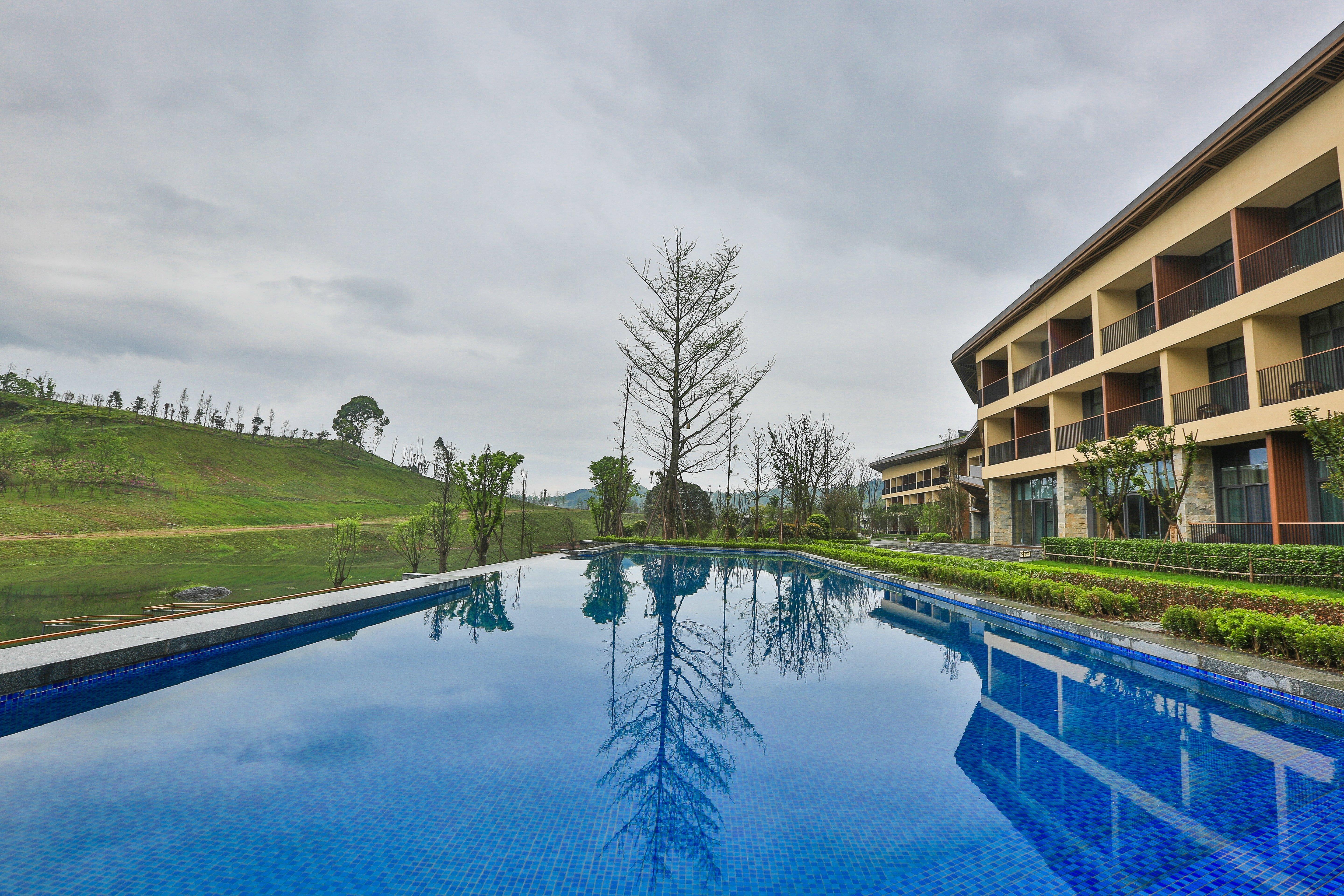 Holiday Inn Express Emei Mountain By Ihg Emeishan Exteriör bild
